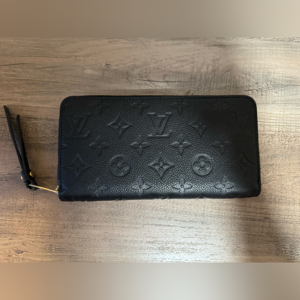 Louis Vuitton Zippy Wallet Monogram Empreinte leather embossed